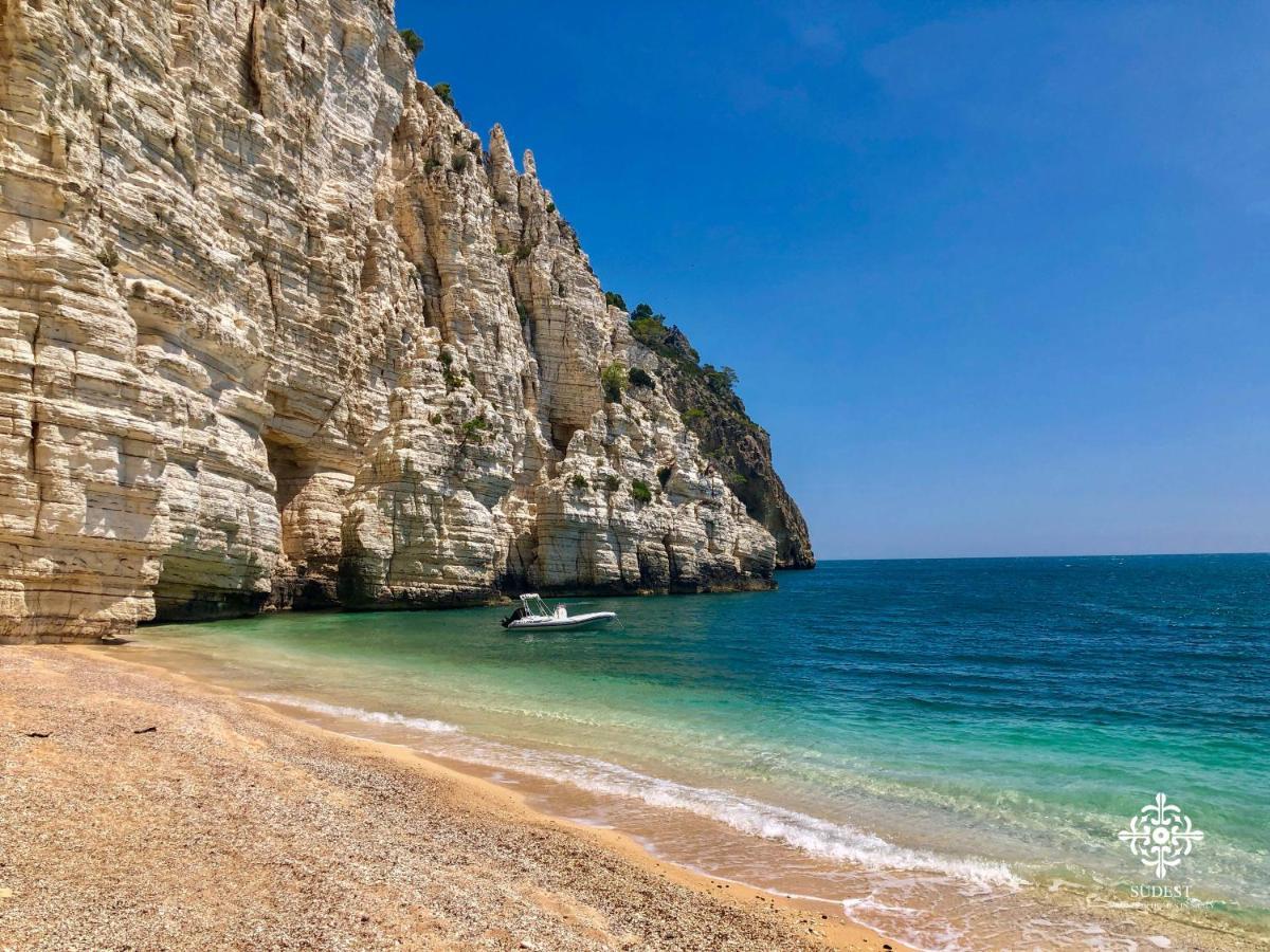 Апартаменты Infinito - Attico Sul Mare Вьесте Экстерьер фото